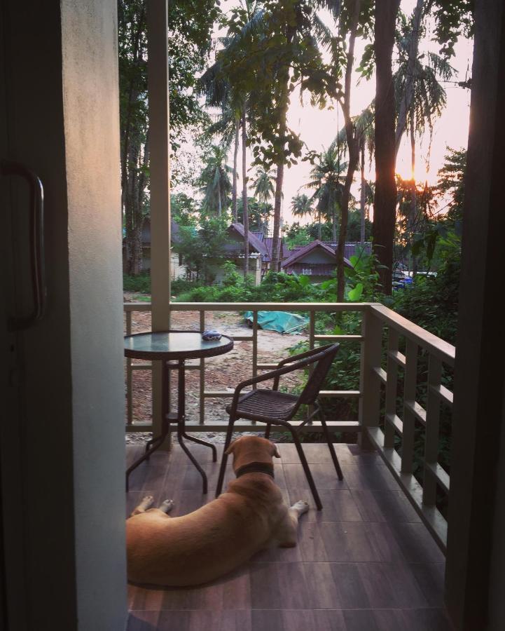 Cozy Huts Hotell Trat Exteriör bild