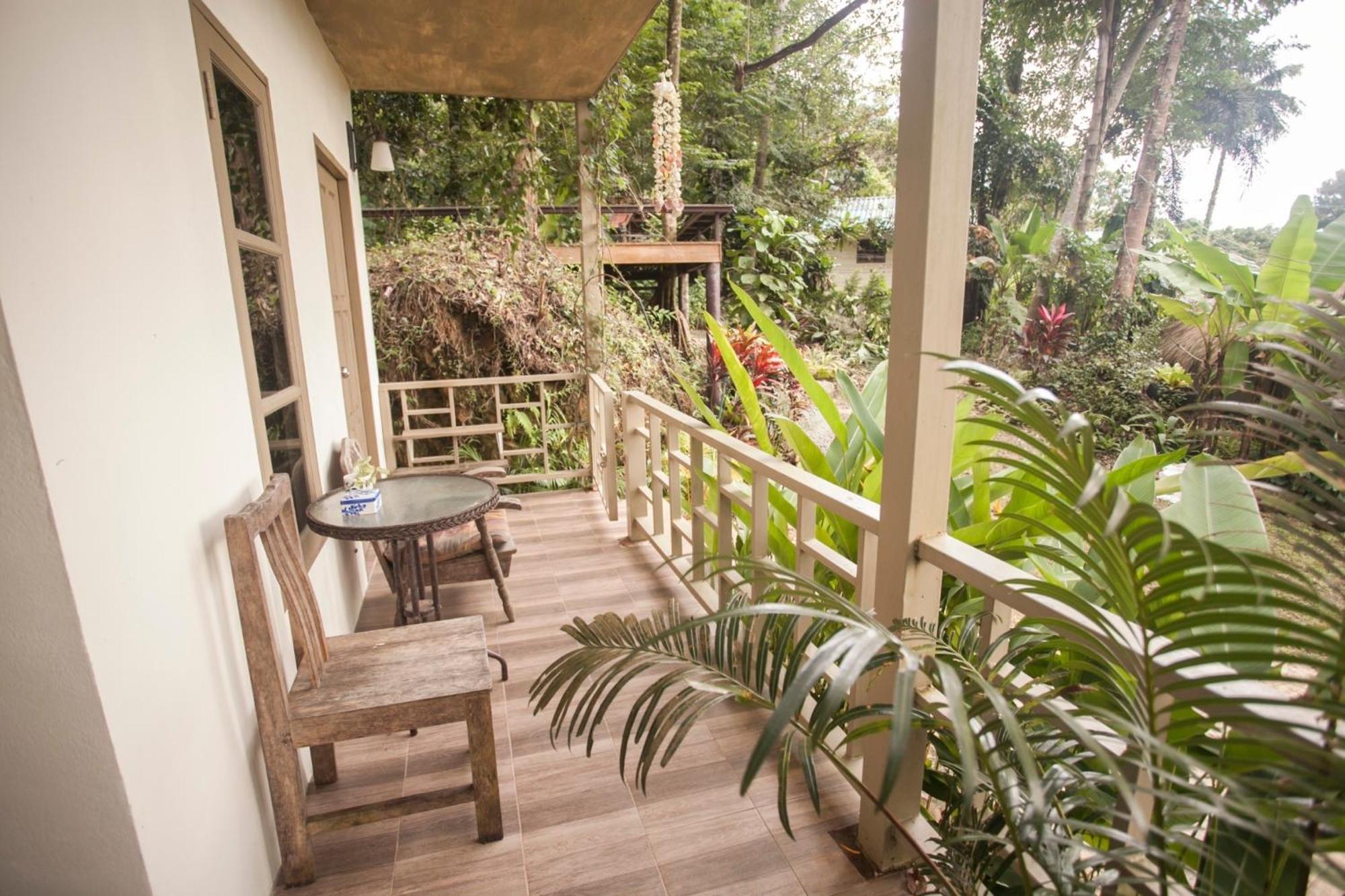 Cozy Huts Hotell Trat Rum bild