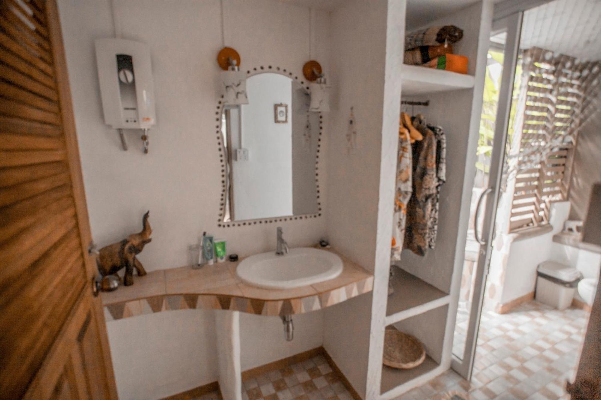 Cozy Huts Hotell Trat Rum bild