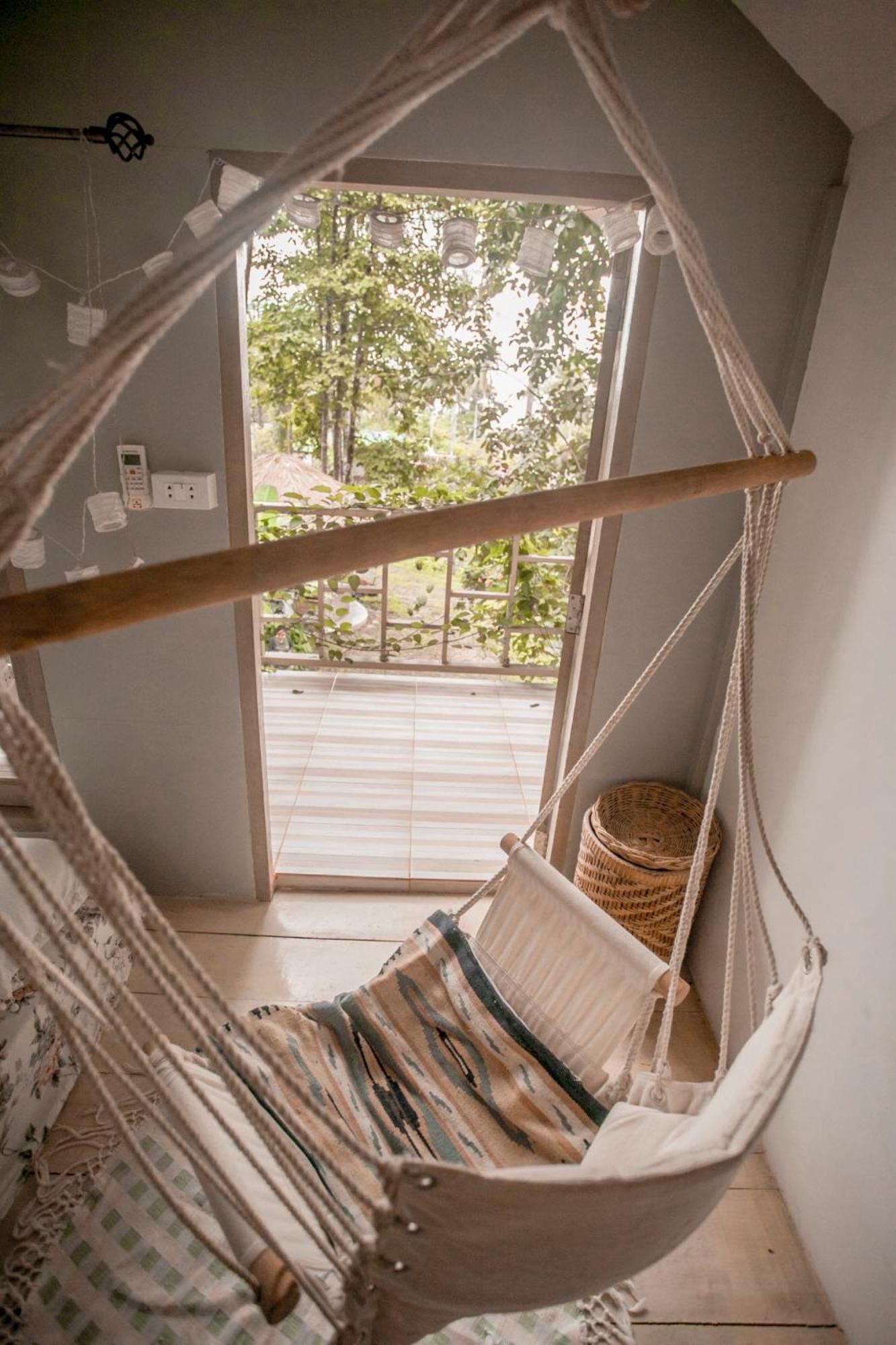Cozy Huts Hotell Trat Rum bild