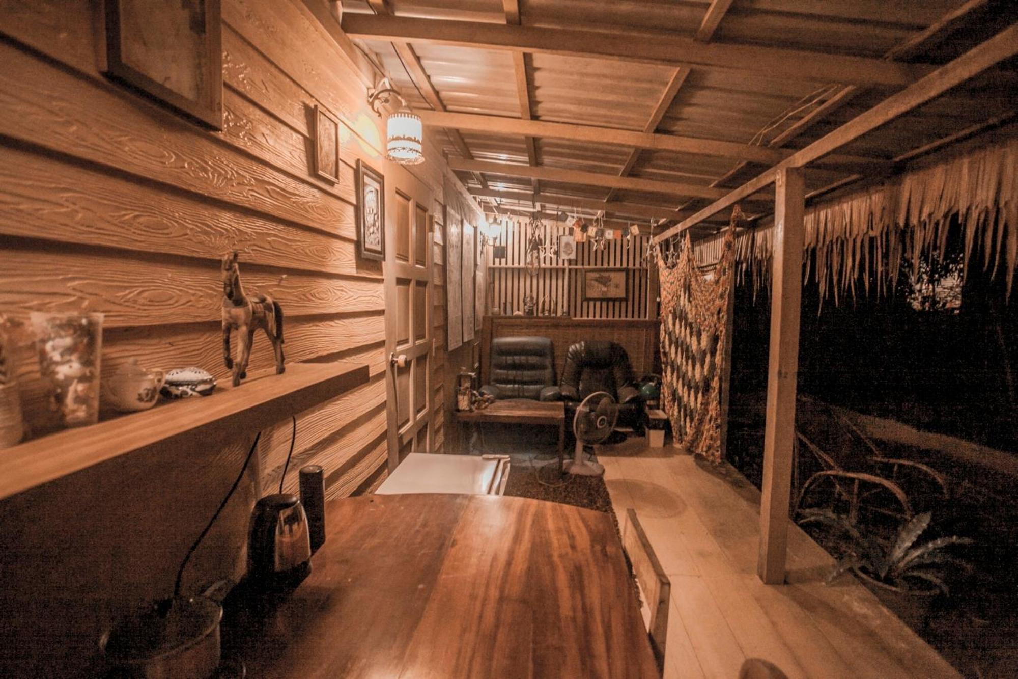 Cozy Huts Hotell Trat Rum bild